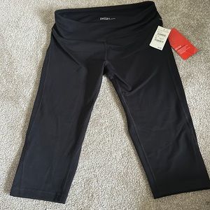 Zella Brand New Black Capri Live In Leggings